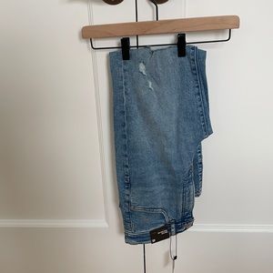 Express “mom jean super high rise”. Size 4.